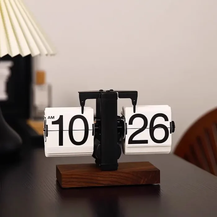 Mechanical Clock Calendar