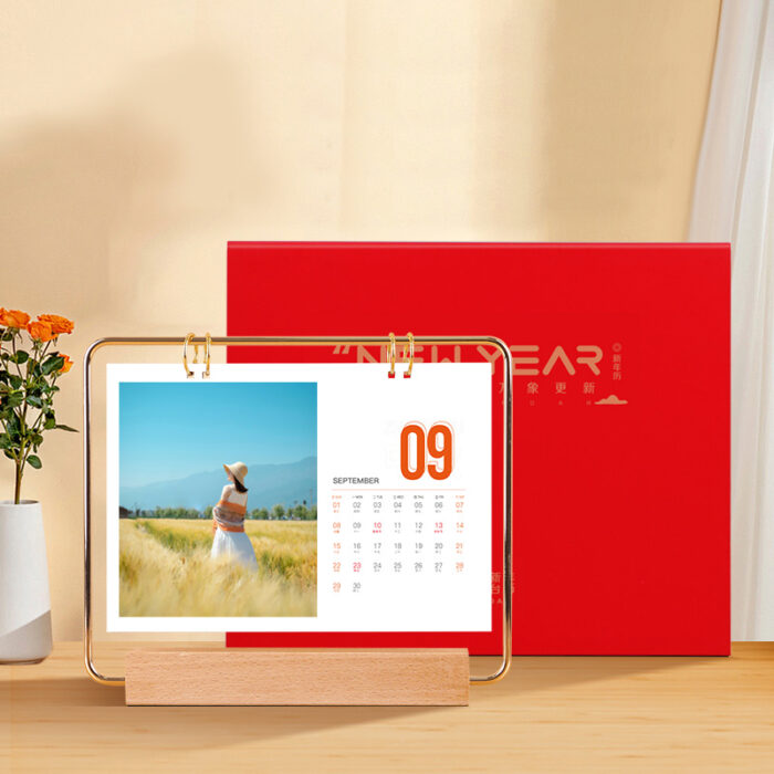 photo desk calendar